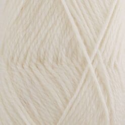 BambooMN Brand - Snow Blossom Yarn - French Vanilla - 5 Skeins